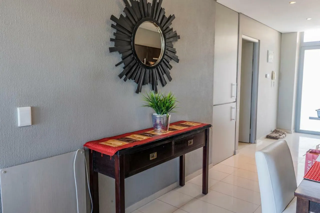 Infinity Luxury Beachfront Apartment Bloubergstrand 0*,  South Africa